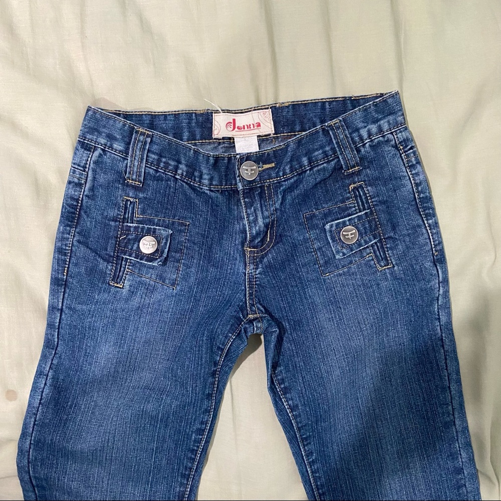 Vintage low waist wide leg jeans by the brand Jenna